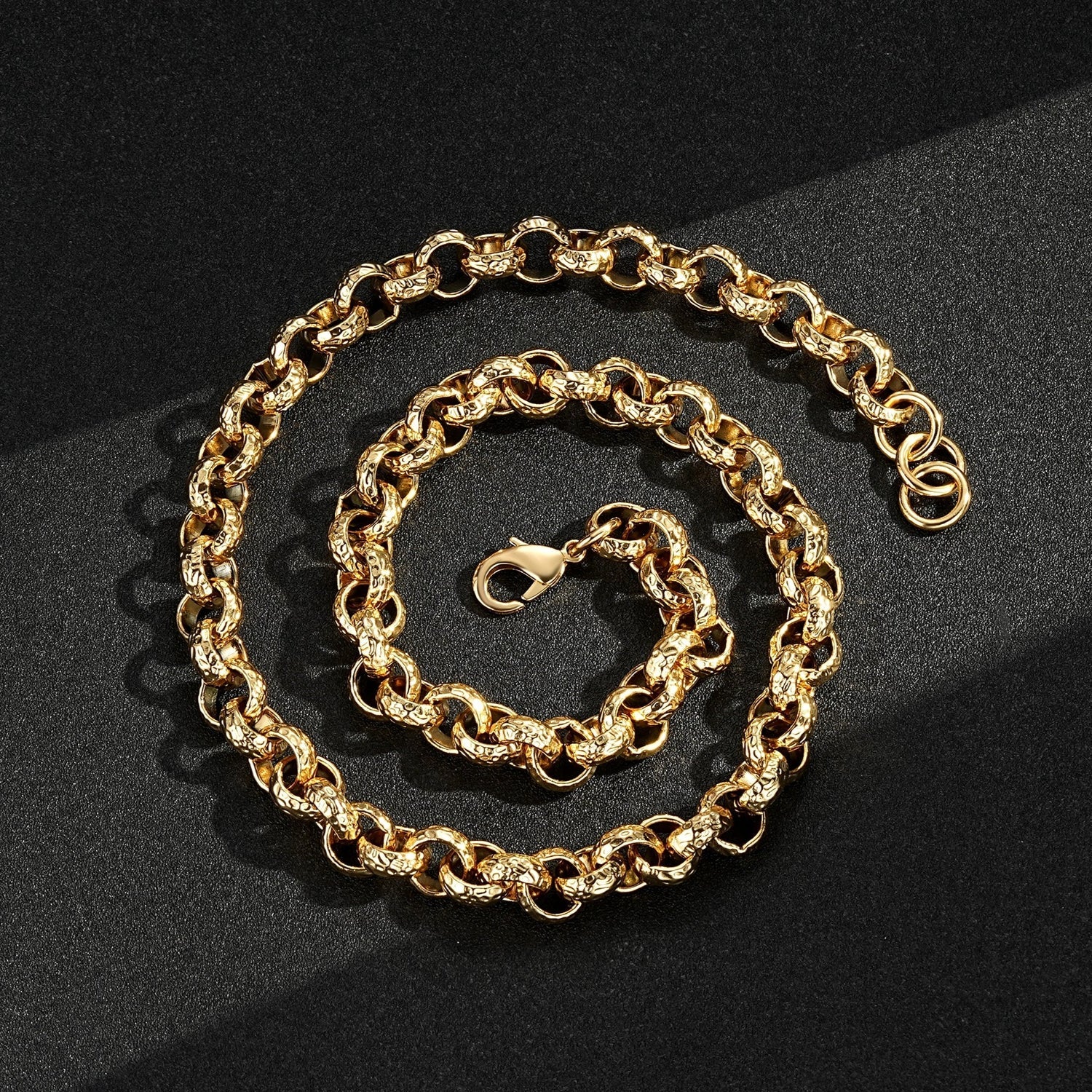 12MM GOLD DIAMOND CUT PATTERN BELCHER CHAIN - Image 3